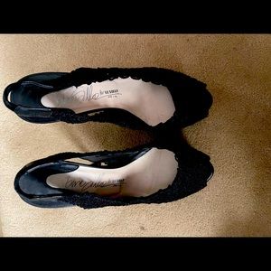 Le Silla platform sandals size 6